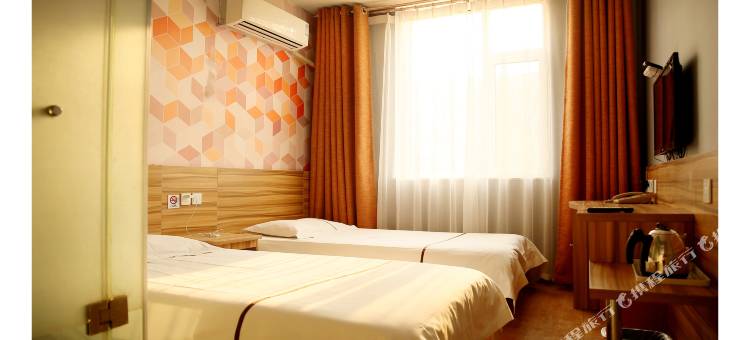 派酒店(石家庄鹿泉动物园店)图片