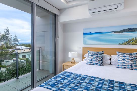 Coco MooloolabaHotel Overview