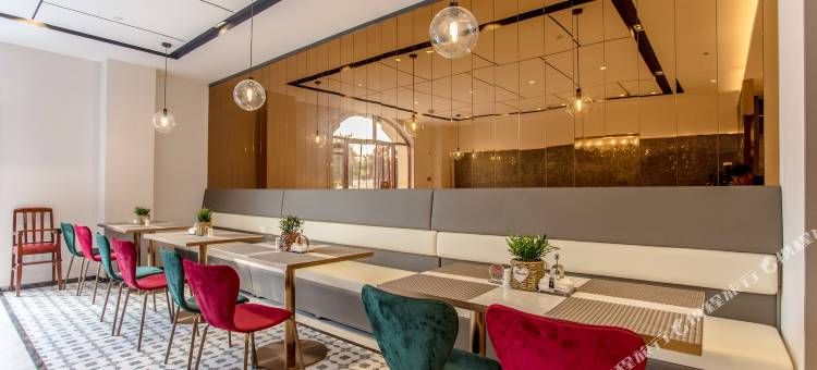 白玉兰酒店(秦皇岛北戴河火车站店)图片