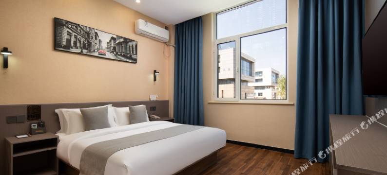 国悦假日酒店(齐河欧乐堡店)图片