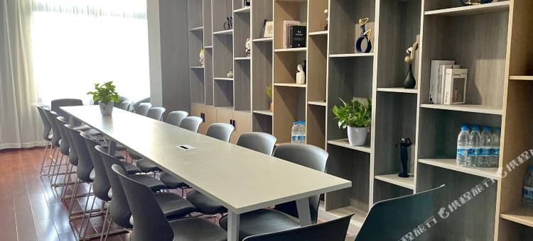 海贝尼斯酒店(庆阳小什字店)图片