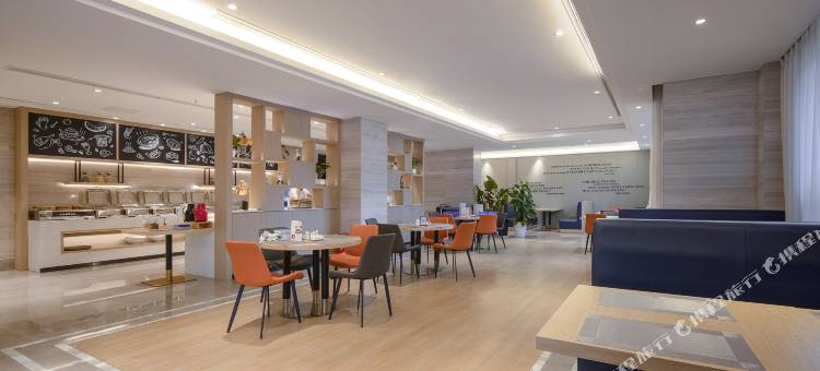 凯里亚德酒店(长沙万家丽广场地铁站店)图片
