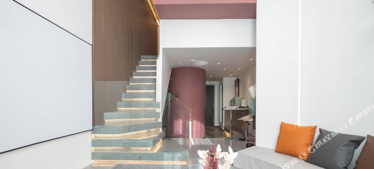 缘宿·Loft空间美学民宿(太原万象城店)图片