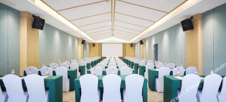 宁悦青橙酒店(慈溪吾悦广场店)图片