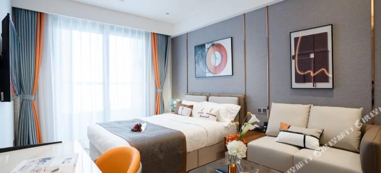 铂斯登·云端雅居(深圳京基滨河时代下沙地铁站店)图片