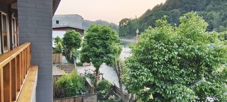 乐山石桥榕院民宿(乐山大佛店)图片