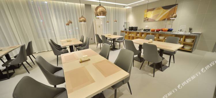 康柏·云酒店(广平火车站店)图片