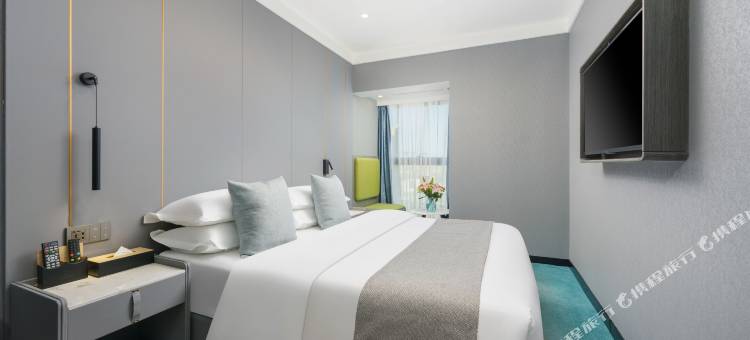 悦享·轻居酒店(经开万达广场高铁站店)图片