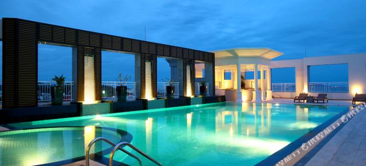 是拉差凯璞拉查酒店(Cape Racha Hotel)图片