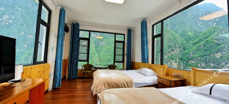 虎跳峡天梯客栈图片