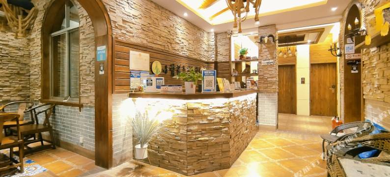 小背篓民宿(张家界火车站天门山索道店)图片