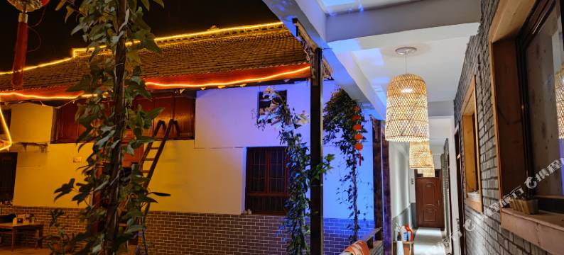 黄柏塬陋居山舍图片