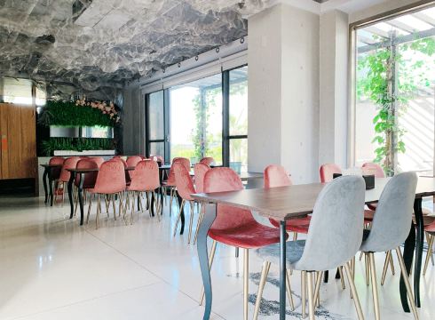 Kenting Gala Villa Hotel Overview