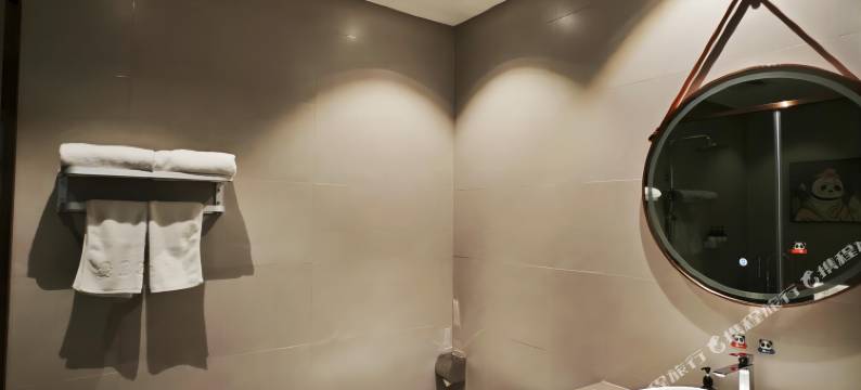 雷神电竞商旅酒店(华清池地铁站店)图片