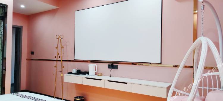 泊雅湾格调酒店(曲靖南城门店)图片