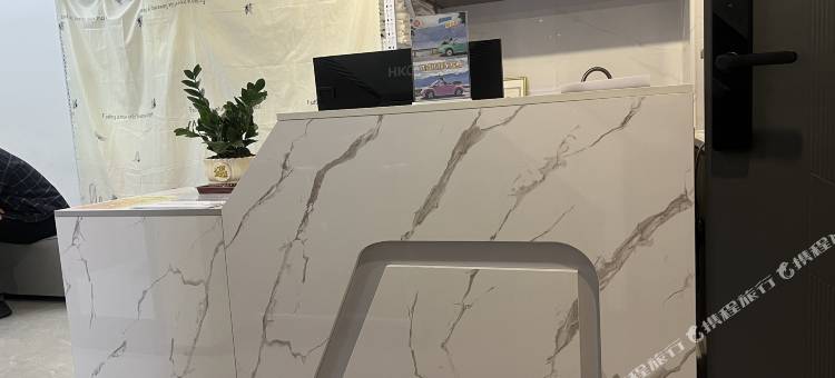 华璟LOFT海景公寓(龙光世纪商务中心店)图片