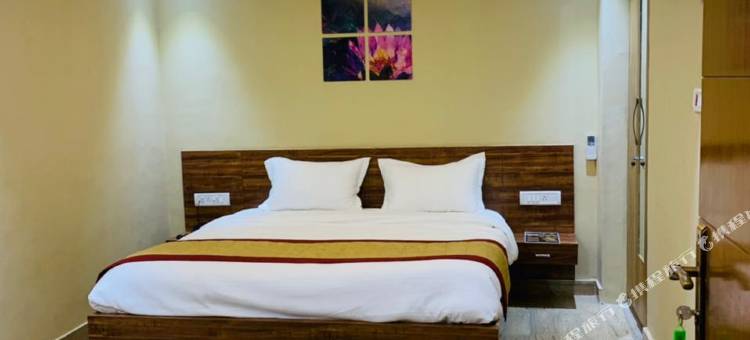 The Four Seasons Hotel(The Four Seasons Hotel)图片