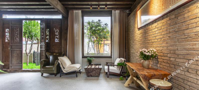 水木居·雪山小院(白沙古镇店)图片