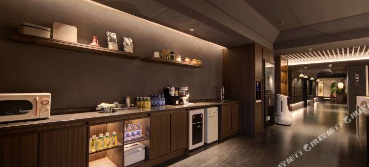 卡曼·观澜设计师酒店(太原通达街地铁站店)图片