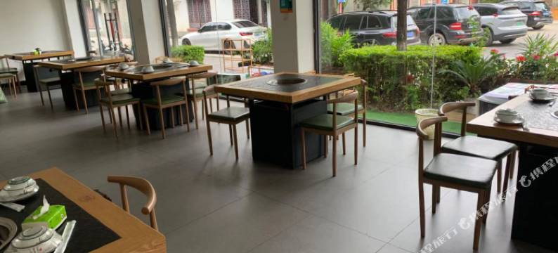 云慕雅苑(楚雄彝人古镇高铁站店)图片