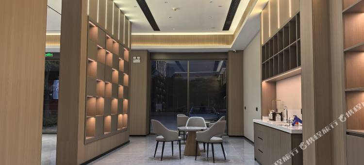 丽思顿国际酒店(乐东高铁站店)图片