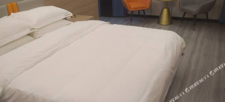 都兰惠和宾馆图片