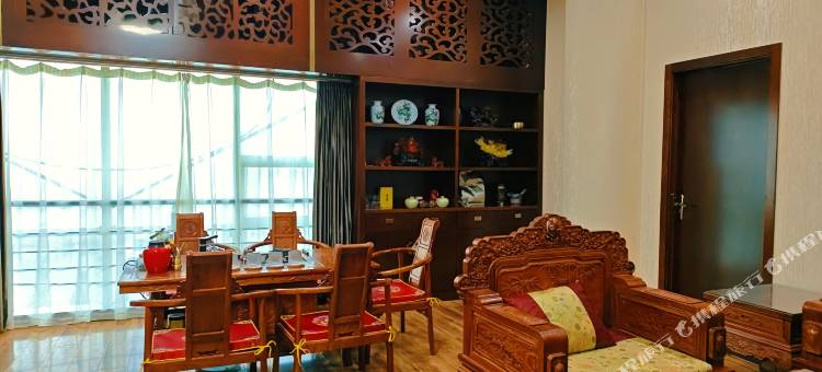 艺龙安云酒店(天水秦安中心广场店)图片