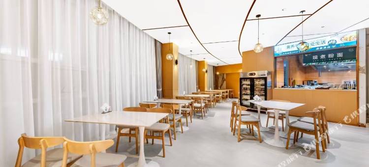 虔美酒店(赣州于都长征广场鹏泰百货店)图片