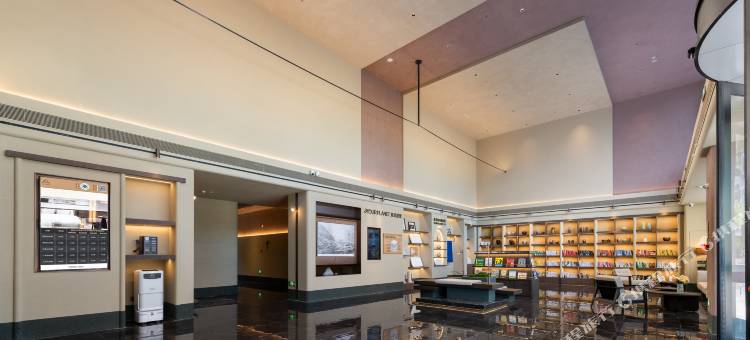 杭州建德新安江风景区新安东路亚朵酒店图片