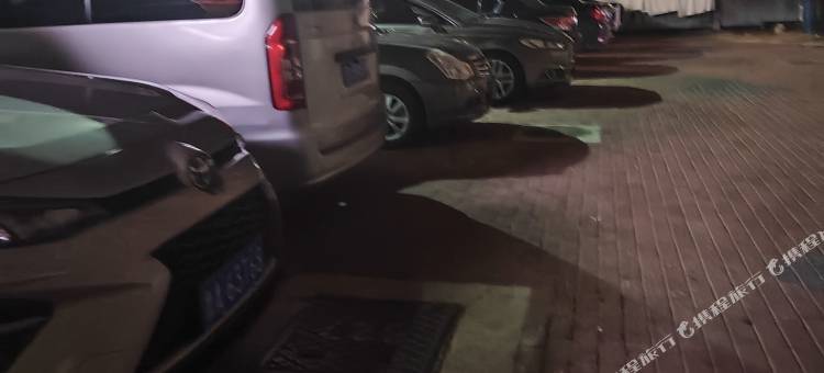 大连宝华旅馆图片