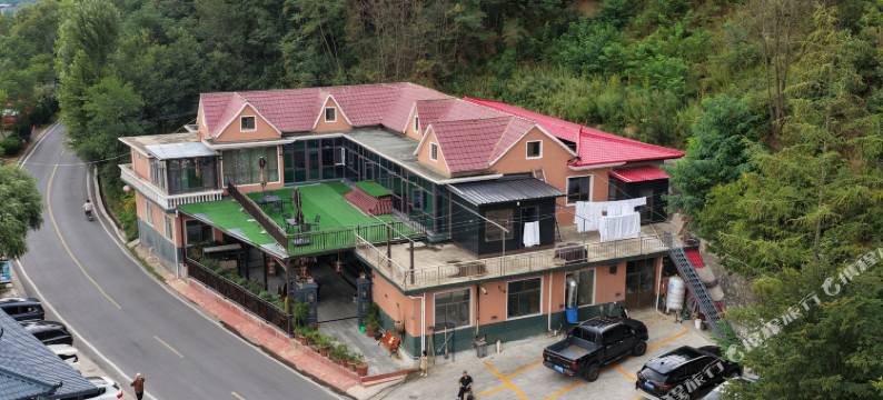 麦积山听风小筑民宿图片