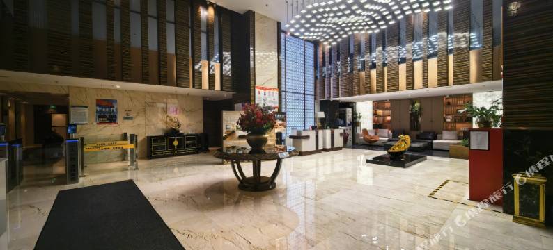 西安逸华国际酒店(高新技术开发区科技二路地铁站店)图片