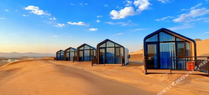 沙漠明珠星星露营地图片