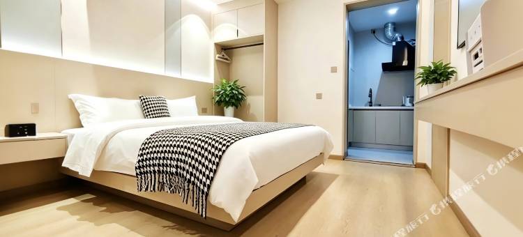 桐芯民宿(昆明火车站双桥夜市风情街店)图片