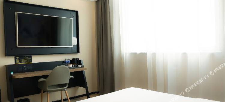 锐思特逸致酒店(漯河食品学院会展中心店)图片