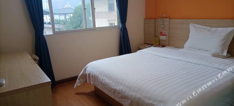 7天连锁酒店(重庆黔江交西路店)图片