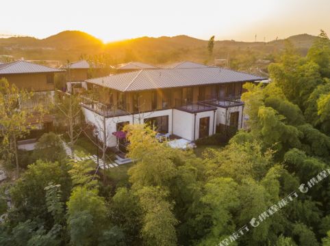 天目湖涵田度假村聆湖湾温泉酒店