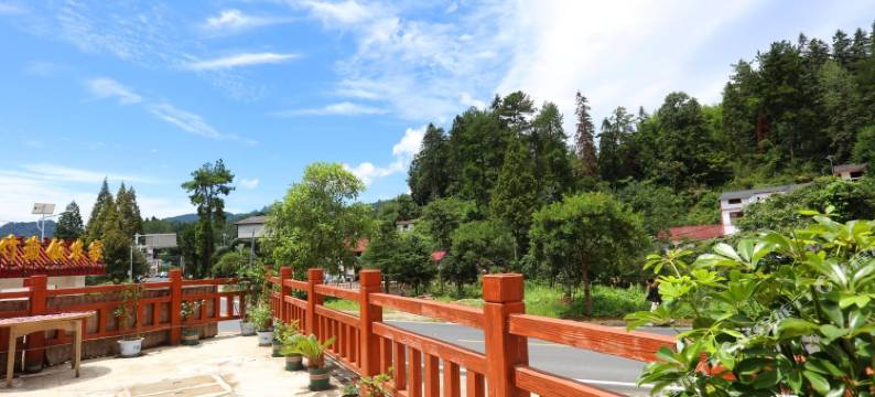 井冈山望山阁图片