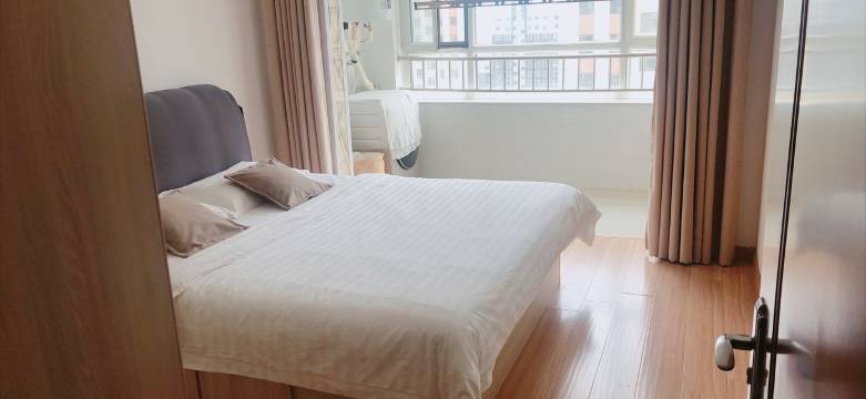 三秋公寓民宿(青山中路分店)