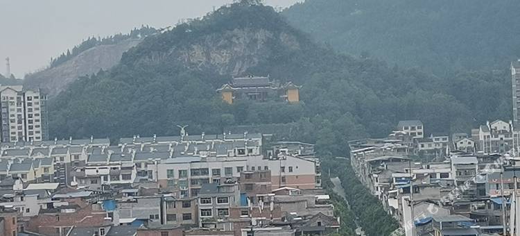 广州久龙酒店(三穗府政西路店)图片