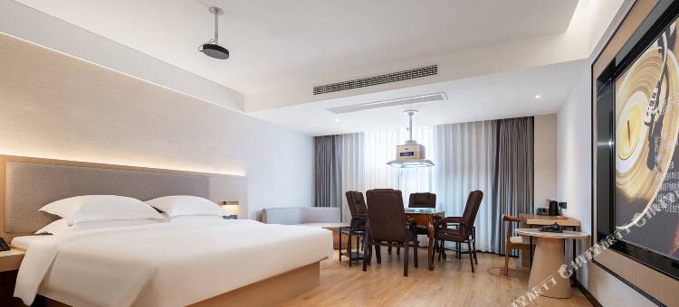 十玥酒店(高县财富中心店)图片