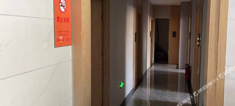 华威酒店(总部基地云岗路店)图片