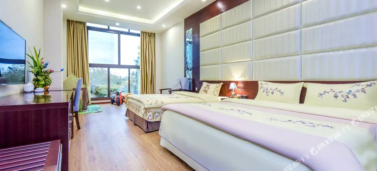 云阳铭雨龙缸假日大酒店图片