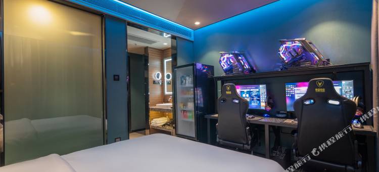 粤塔X趣影电竞酒店(广州天河广场车陂地铁站店)图片