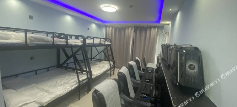 乌海自游空间电竞民宿图片