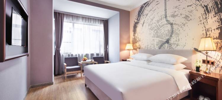 港舍·漫居酒店(桂林两江四湖象鼻山景区店)图片