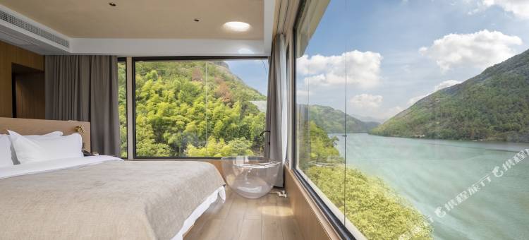 仟那千寻酒店(建德梅城镇富春江店)图片