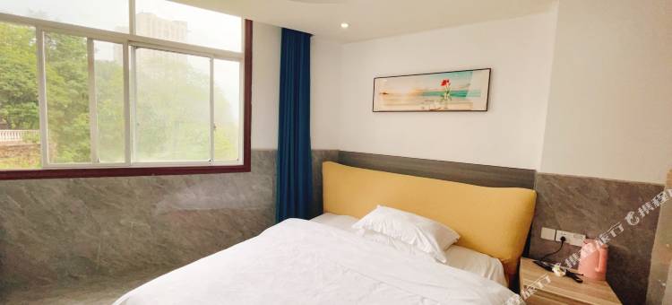 风尚商务宾馆(上饶高铁站店)图片