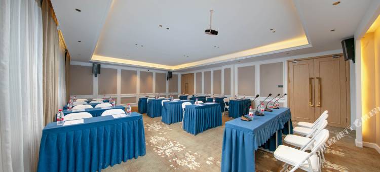 维也纳酒店(甘孜巴塘318国道店)图片