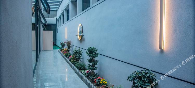 燕栖酒店(德昌高铁西站店)图片